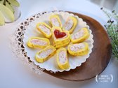 비스듬하게 자른 후 맞추면 하트 모양이 완성됩니다. 케첩만 곁들여도 충분히 맛있고, 특히 감칠맛과 부드러움이 좋아서 별다른 재료 없이도 만족스러운 맛을 냅니다.