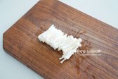 팽이버섯은 양파 길이와 밸런스를 맞추어 먹기 좋게 썰어줍니다.