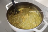 전복살을 넣어5~6분 정도 끓인 뒤 전복내장죽 끓이는법 마무리 완성합니다.