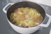 10분 이상 한소끔 끓여줍니다.