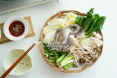 간장소스는 간장 1 큰 술, 맛술 1 큰 술, 꿀 약간, 레몬즙 1/2 큰 술, 고추냉이는 취향껏 넣어 만들었습니다.