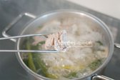 뼈 부분을 눌러보았을 때 핏물이 새어나지 않으면 됩니다.