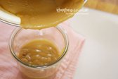 유리병에 담아줍니다.
