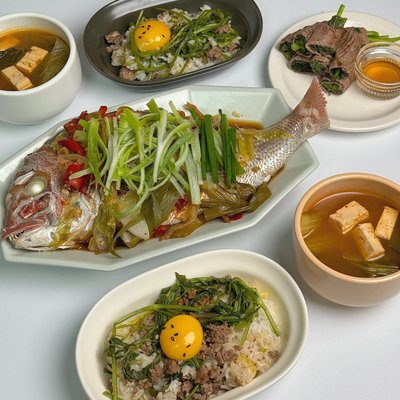 한식 러버 부부의 취향 저격 주말 밥상 