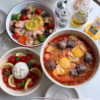 간단하게 뚝딱 만들 수 있으면서도, 결과물은 세상 고급져보이는 요리 모음!