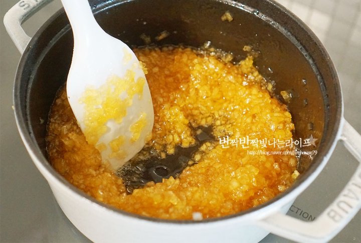 달달한 사과잼 사과쨈 사과조림 레시피 5인분 40분 완성 평점 4.9점(44) 레시피 이미지 - 11