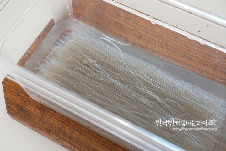 향긋한 간단 부추잡채 레시피 3인분 1시간 10분 완성 평점 5.0점(66) 레시피 이미지 - 2