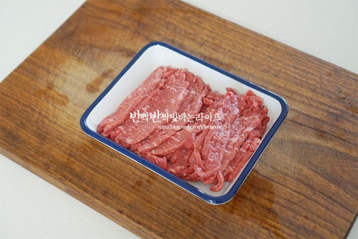향긋한 간단 부추잡채 레시피 3인분 1시간 10분 완성 평점 5.0점(66) 레시피 이미지 - 3