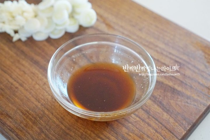 고소한 베이컨 양배추볶음 레시피 2인분 20분 완성 평점 4.7점(48) 레시피 이미지 - 5