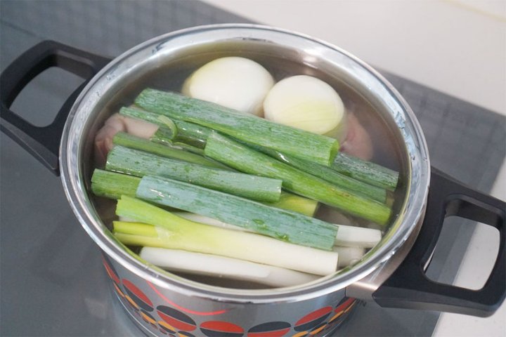 깔끔하고 진한 백종원 닭한마리 레시피 4인분 45분 완성 평점 5.0점(65) 레시피 이미지 - 4