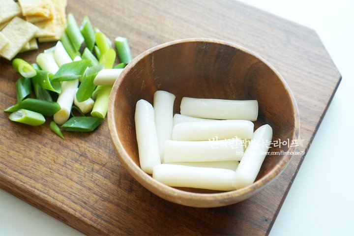 백종원의 야식으로 즐길 수 있는 라볶이 레시피 2인분 20분 완성 평점 4.8점(58) 레시피 이미지 - 2