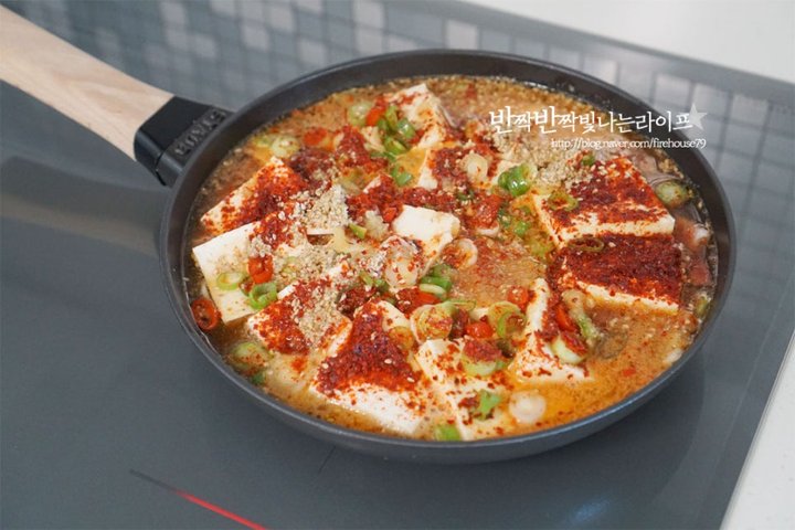 백종원의 담백하고 칼칼한 대패삼겹살두부조림 레시피 3인분 30분 완성 평점 4.7점(47) 레시피 이미지 - 8