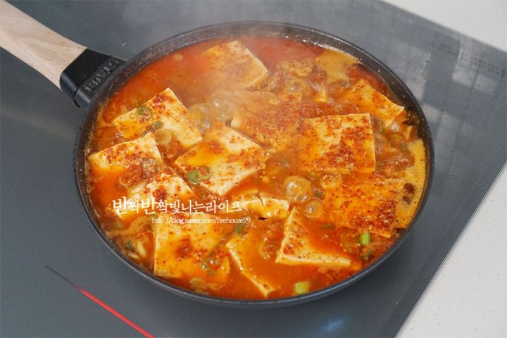 백종원의 담백하고 칼칼한 대패삼겹살두부조림 레시피 3인분 30분 완성 평점 4.7점(47) 레시피 이미지 - 9