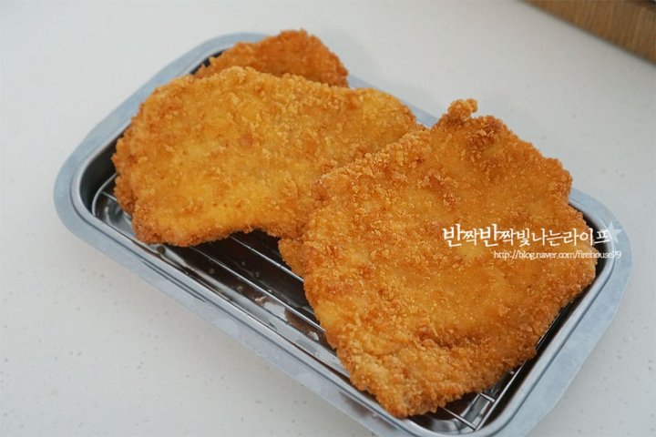 추억이 생각나는 백종원의 경양식돈까스 레시피 2인분 25분 완성 평점 5.0점(55) 레시피 이미지 - 12