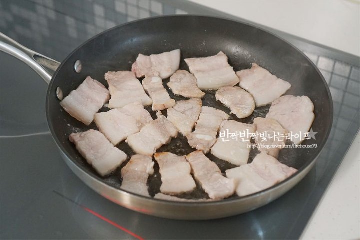 두 가지 모두 맛볼 수 있는 백종원의 오삼불고기 레시피 2인분 40분 완성 평점 4.8점(42) 레시피 이미지 - 10