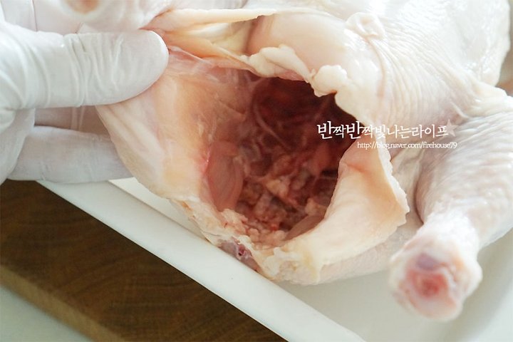 백종원의 진하고 구수한 들깨삼계탕 레시피 3인분 55분 완성 평점 4.8점(22) 레시피 이미지 - 3