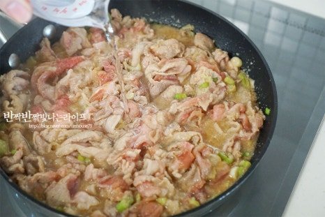 불향이 나는 백종원의 간장제육볶음 레시피 2인분 30분 완성 평점 4.8점(45) 레시피 이미지 - 9