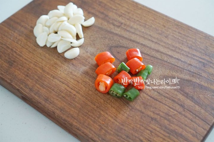 백종원의 포장마차 스타일 닭똥집볶음 레시피 2인분 30분 완성 평점 4.9점(55) 레시피 이미지 - 4