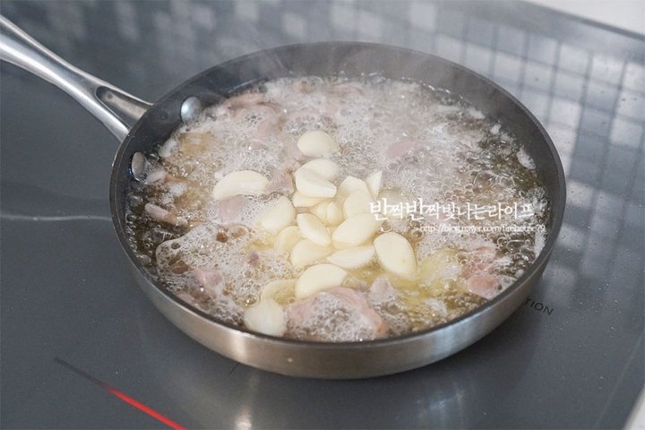 백종원의 포장마차 스타일 닭똥집볶음 레시피 2인분 30분 완성 평점 4.9점(55) 레시피 이미지 - 6