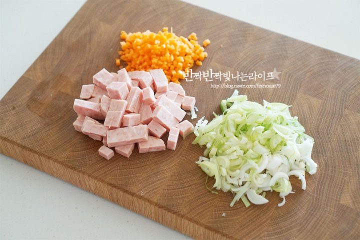 짭조름한 백종원 계란볶음밥 스팸계란볶음밥 레시피 1인분 20분 완성 평점 4.7점(35) 레시피 이미지 - 2