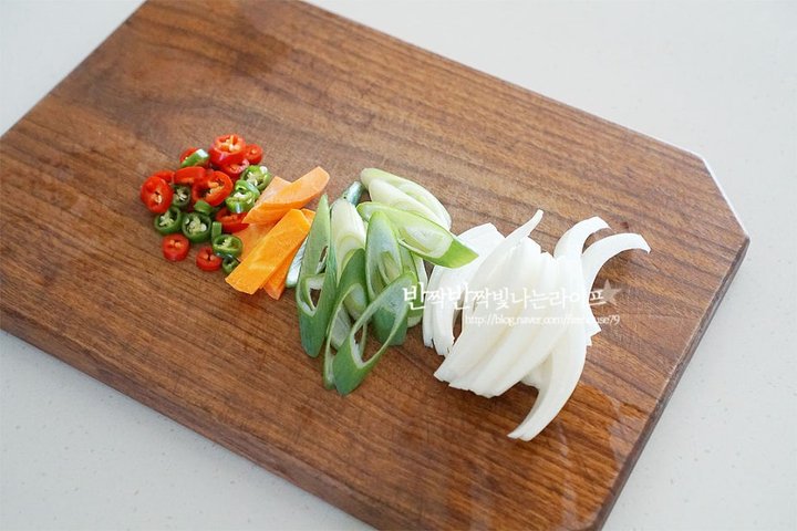 매콤한 백종원 돼지고기 두부김치 볶음김치 두부김치볶음 레시피 2인분 30분 완성 평점 5.0점(56) 레시피 이미지 - 3