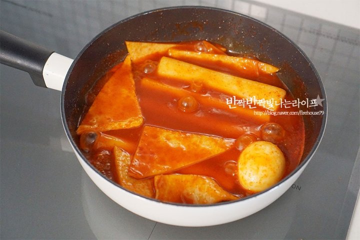 쫄깃한 백종원 떡볶이 가래떡 떡볶이 레시피 1인분 20분 완성 평점 4.9점(26) 레시피 이미지 - 9