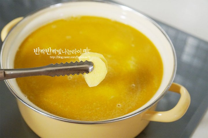 색도 곱고 맛도 좋은 단호박식혜 레시피 4인분 6시간 45분 완성 평점 4.9점(84) 레시피 이미지 - 14