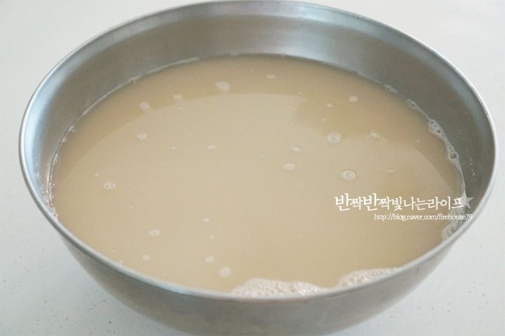 색도 곱고 맛도 좋은 단호박식혜 레시피 4인분 6시간 45분 완성 평점 4.9점(84) 레시피 이미지 - 4