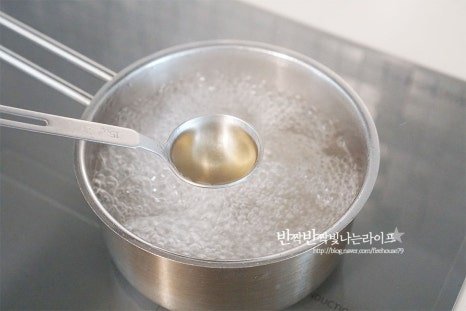 쫄깃하고 새콤달콤한 오징어무침 레시피 2인분 25분 완성 평점 4.8점(83) 레시피 이미지 - 5