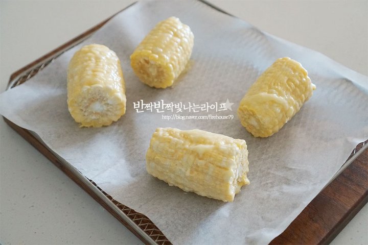 달콤한 초당옥수수 버터구이 마약옥수수 레시피 2인분 30분 완성 평점 4.7점(41) 레시피 이미지 - 7