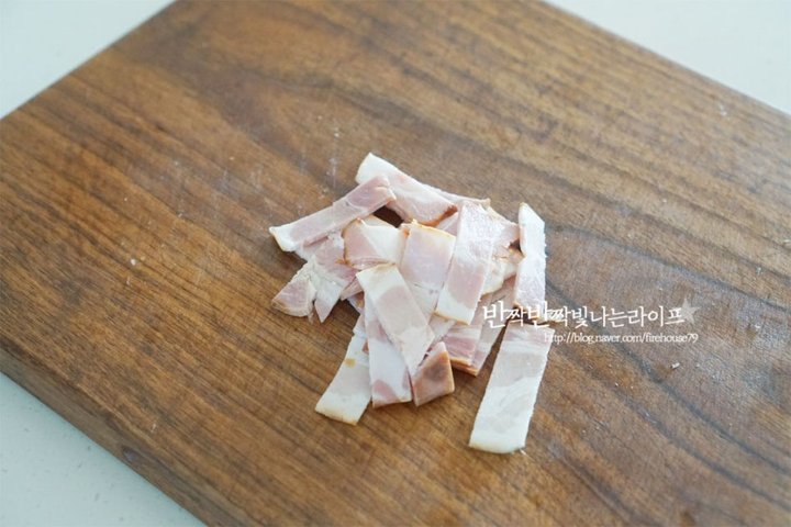부드럽고 깊은 로제파스타 레시피 2인분 25분 완성 평점 4.9점(42) 레시피 이미지 - 4