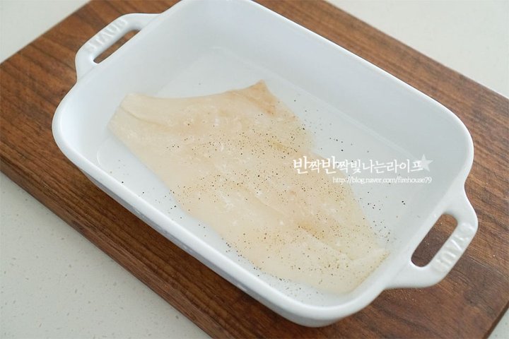 바삭바삭 담백한 생선까스 레시피 3인분 35분 완성 평점 5.0점(80) 레시피 이미지 - 3