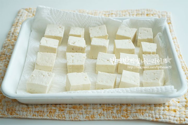 맛과 건강 모두 잡은 두부 강정 1인분 30분 완성 평점 5.0점(58) 레시피 이미지 - 2