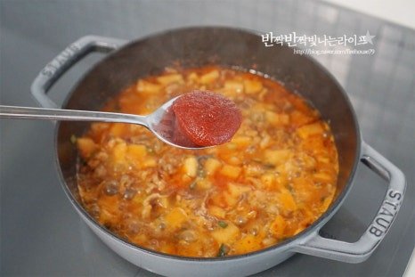 오독오독 매콤한 백종원 차돌 깍두기 볶음밥 레시피 2인분 30분 완성 평점 4.7점(25) 레시피 이미지 - 5