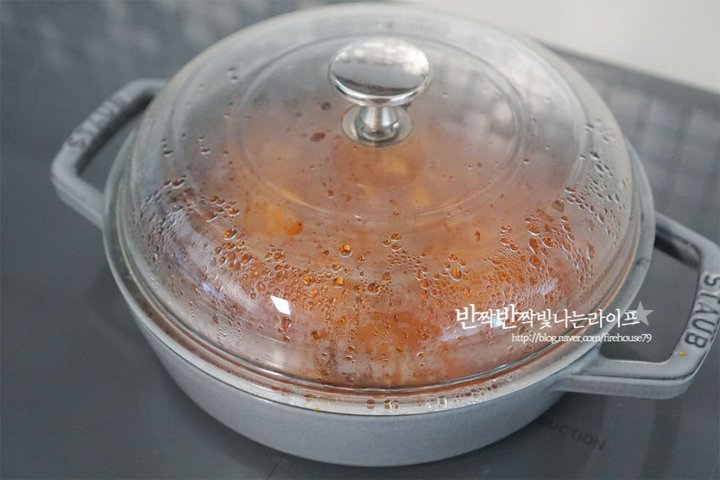 오독오독 매콤한 백종원 차돌 깍두기 볶음밥 레시피 2인분 30분 완성 평점 4.7점(25) 레시피 이미지 - 6