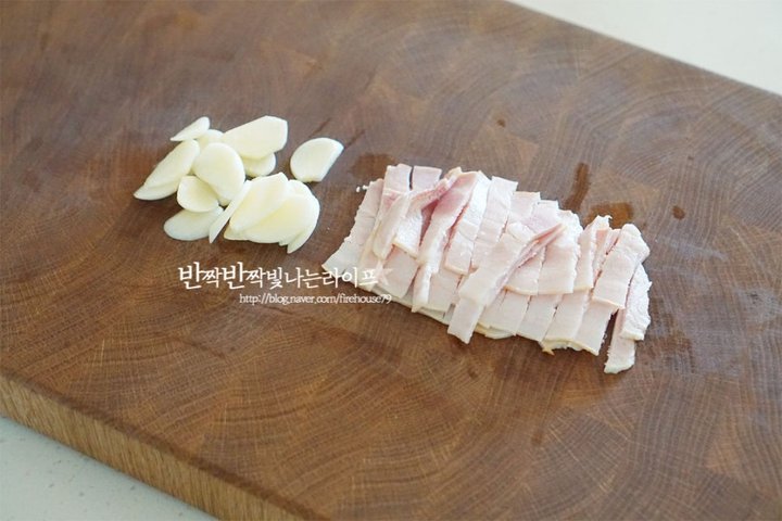 아삭아삭하고 단맛의 알배추샐러드 레시피 3인분 20분 완성 평점 5.0점(25) 레시피 이미지 - 3
