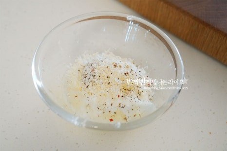 아삭아삭하고 단맛의 알배추샐러드 레시피 3인분 20분 완성 평점 5.0점(25) 레시피 이미지 - 4