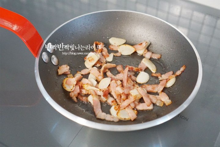 아삭아삭하고 단맛의 알배추샐러드 레시피 3인분 20분 완성 평점 5.0점(25) 레시피 이미지 - 5