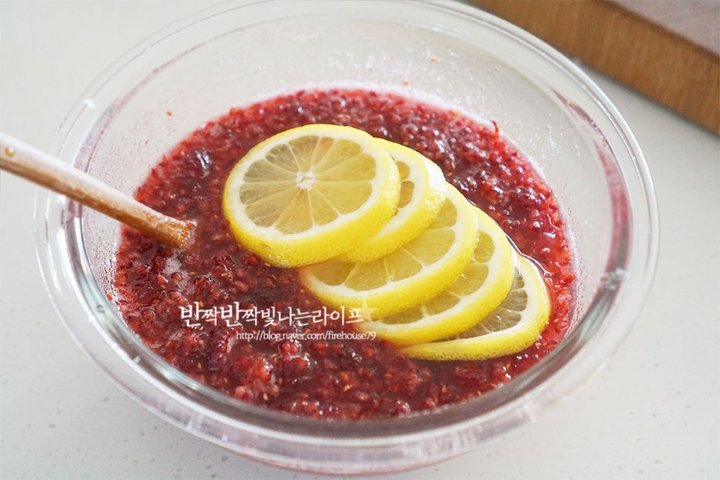 톡톡 터지는 식감의 산딸기청 레시피 4인분 20분 완성 평점 5.0점(45) 레시피 이미지 - 7