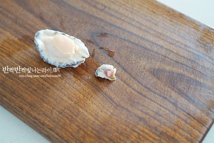 오독오독 식감이 매력적인 전복회 레시피 2인분 30분 완성 평점 4.9점(68) 레시피 이미지 - 7