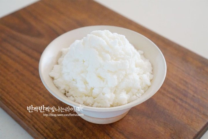 초간단 클래식 우유 팥빙수 레시피 2인분 4시간 15분 완성 평점 4.9점(82) 레시피 이미지 - 5