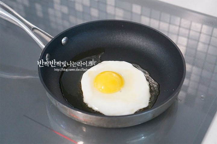 간단하게 쓱쓱 비벼 먹는 열무비빔밥 레시피 2인분 20분 완성 평점 5.0점(96) 레시피 이미지 - 6