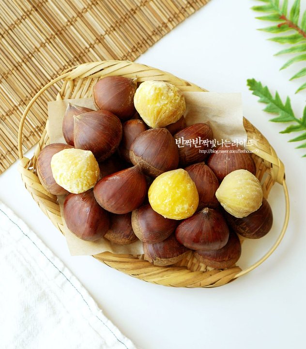 누구나 좋아하는 달콤한 간식 밤 삶는 법 레시피 2인분 1시간 20분 완성 평점 5.0점(45) 레시피 이미지 - 1