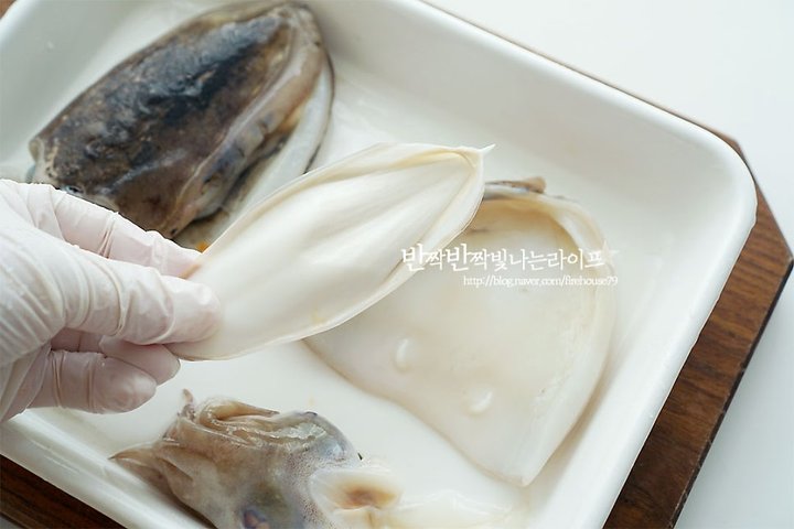 술안주로 좋은 신선한 갑오징어숙회 레시피 2인분 20분 완성 평점 4.7점(31) 레시피 이미지 - 3