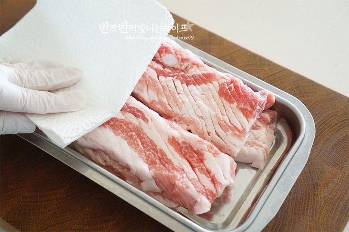 매콤달콤 고추장 삼겹살 레시피 3인분 30분 완성 평점 4.9점(82) 레시피 이미지 - 2