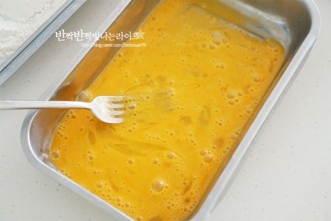 노릇노릇 탱글한 새우전 레시피 4인분 35분 완성 평점 5.0점(90) 레시피 이미지 - 7