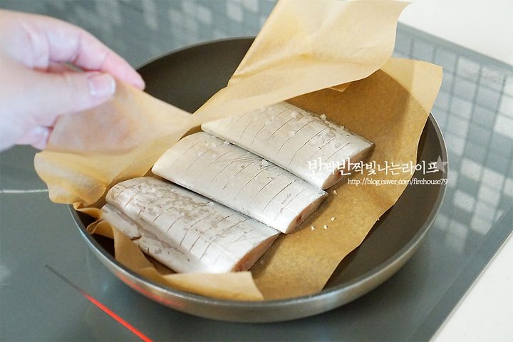 노릇한 갈치구이 레시피 1인분 20분 완성 평점 5.0점(60) 레시피 이미지 - 8