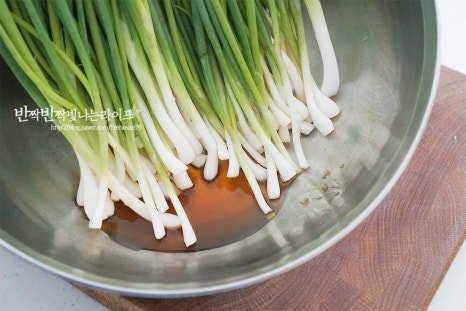 시원한 이영자 파김치 쪽파김치 레시피 5인분 40분 완성 평점 4.7점(43) 레시피 이미지 - 4