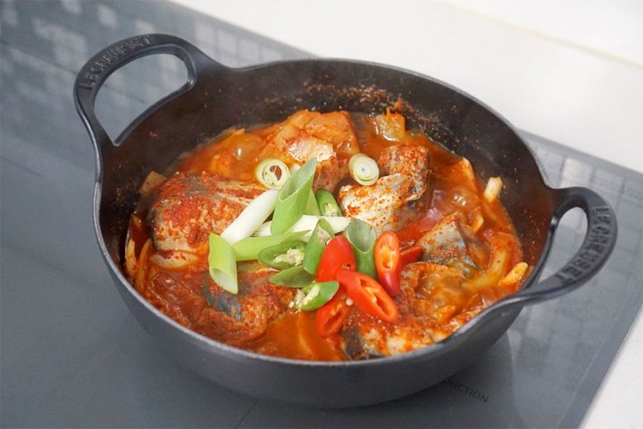 매콤칼칼한 고등어김치찜 고등어 묵은지 김치찜 고등어찜 레시피 2인분 50분 완성 평점 5.0점(77) 레시피 이미지 - 10