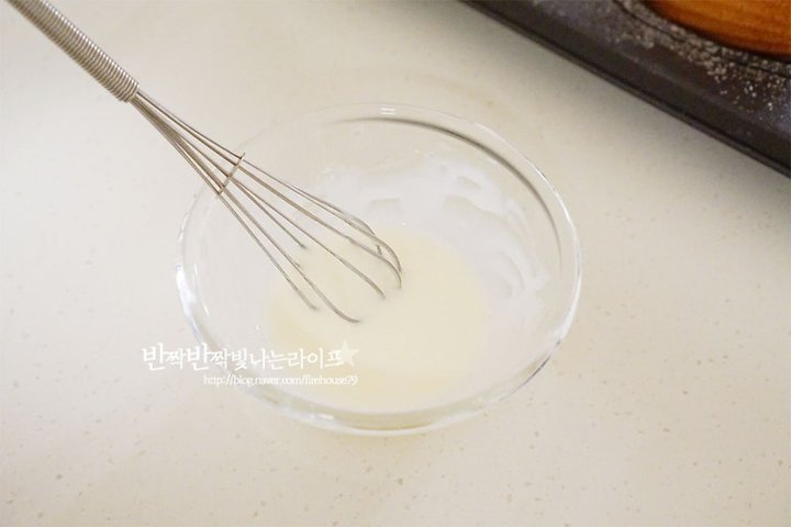 촉촉하고 상큼한 마들렌 레시피 6인분 1시간 40분 완성 평점 4.9점(61) 레시피 이미지 - 17